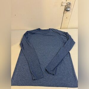 Lululemon men’s long sleeve size large